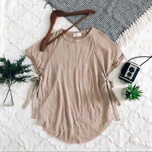 🌻Anthropologie Lavender Field T-shirt with Ties